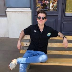 Meet your Posher, Nick